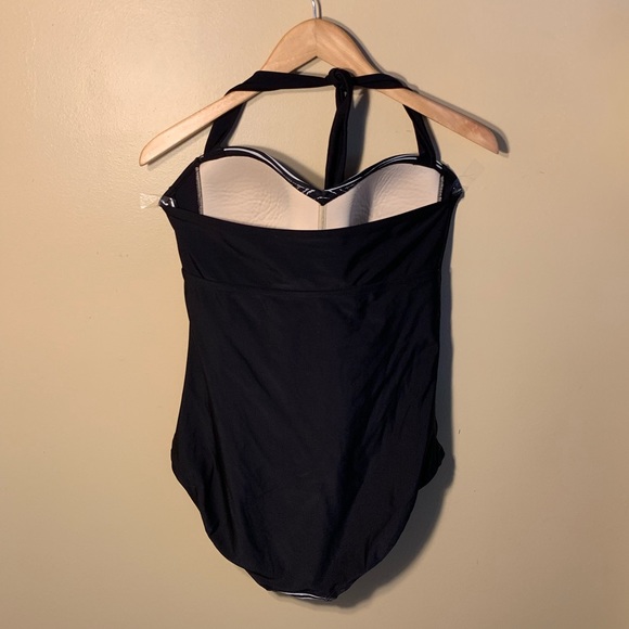 Merona - Picture 4 of 5